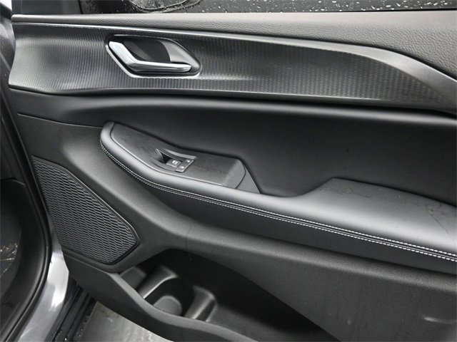 New 2025 Jeep Grand Cherokee Laredo X w/ Luxury Tech Group I image 22