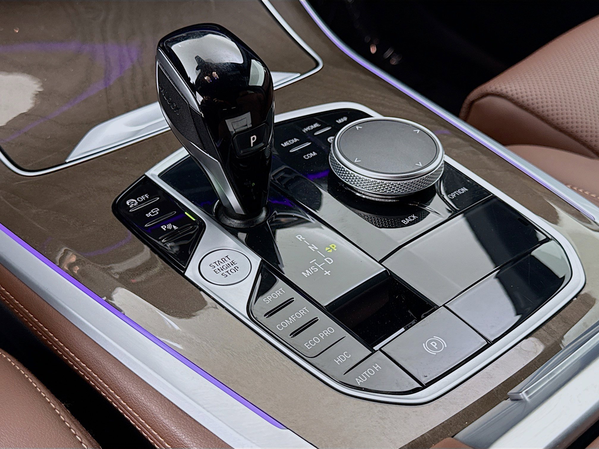 Used 2023 BMW X5 xDrive40i w/ Parking Assistance Package image 17