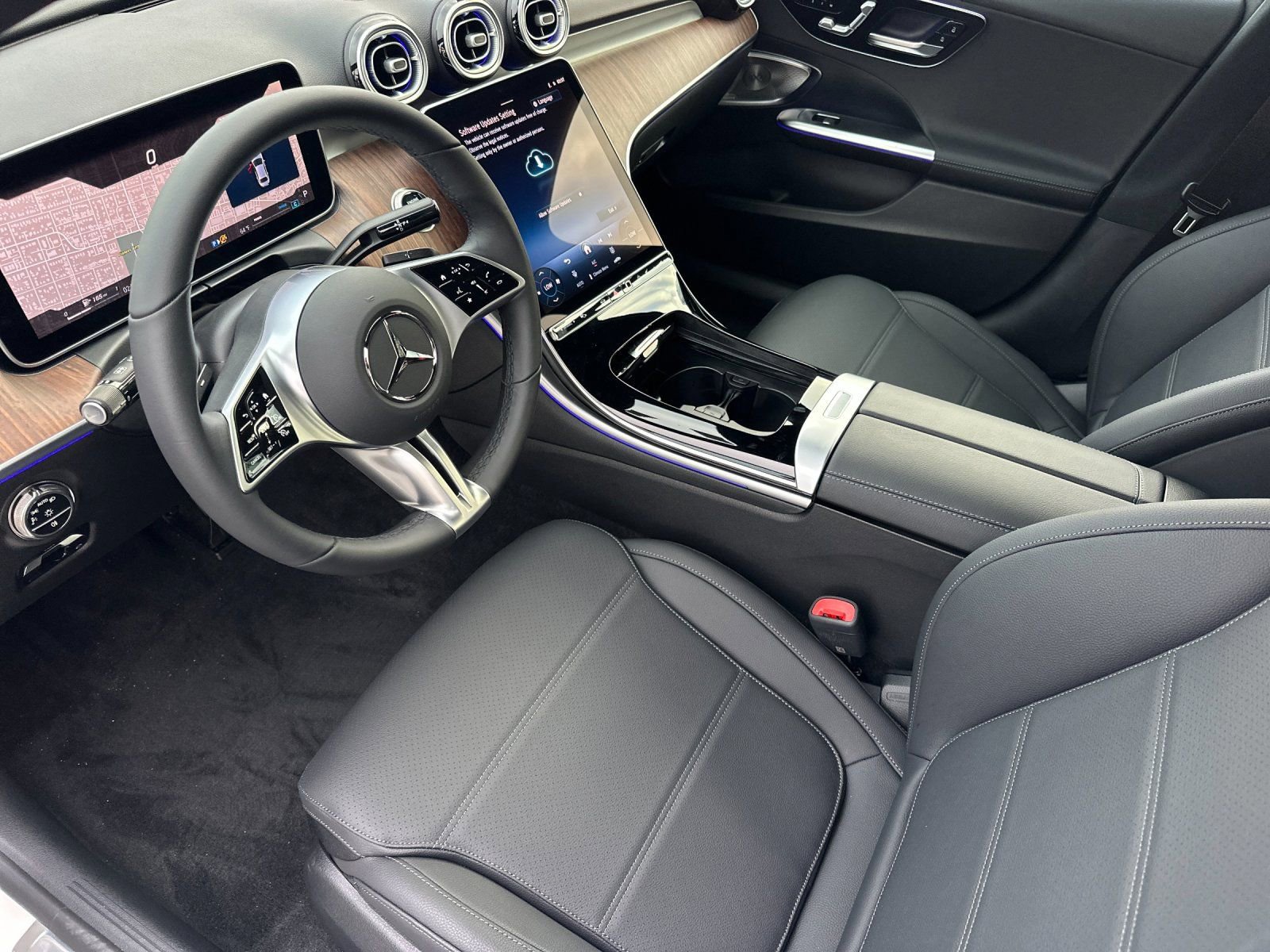 New 2026 Mercedes-Benz C 300 4MATIC Sedan image 10