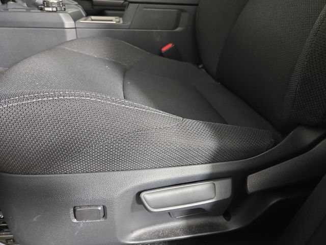 Used 2025 Toyota 4Runner SR5 AWD/4WD image 30