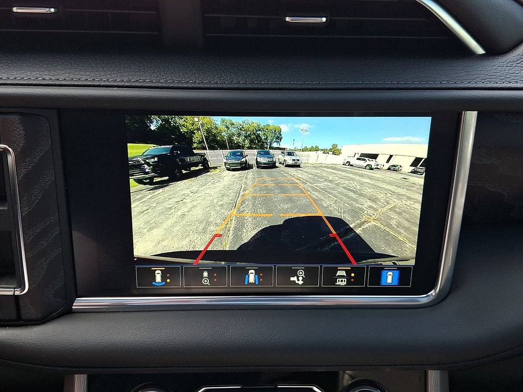 Used 2024 GMC Yukon Denali AWD/4WD image 20