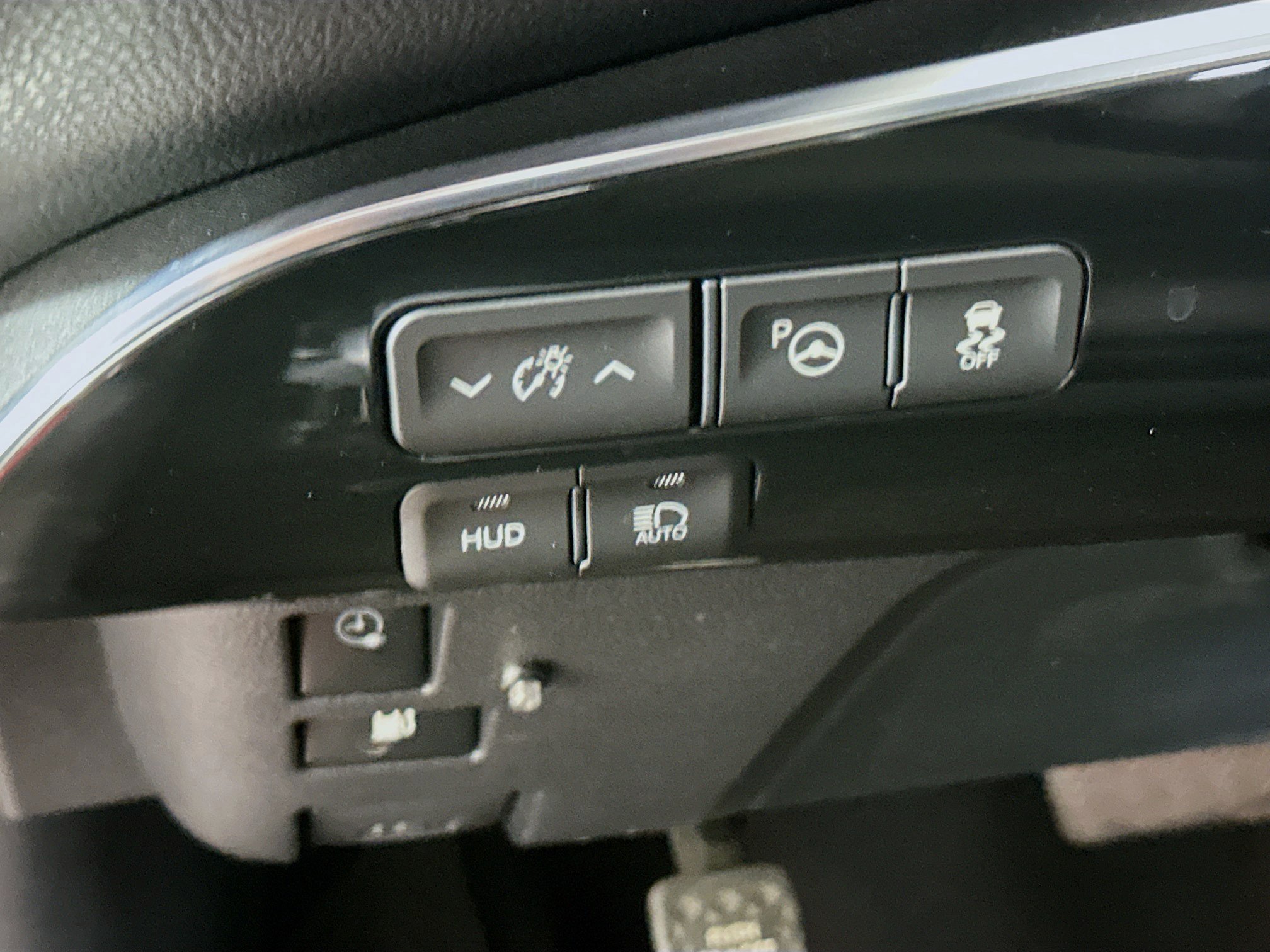 Used 2017 Toyota Prius Prime Advanced FWD image 17
