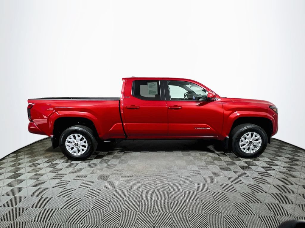 Certified 2026 Toyota Tacoma SR5 AWD/4WD image 8