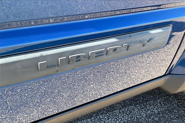 Used 2010 Jeep Liberty Sport image 8