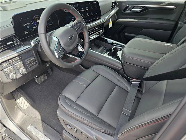 New 2026 Chevrolet Suburban RST image 3