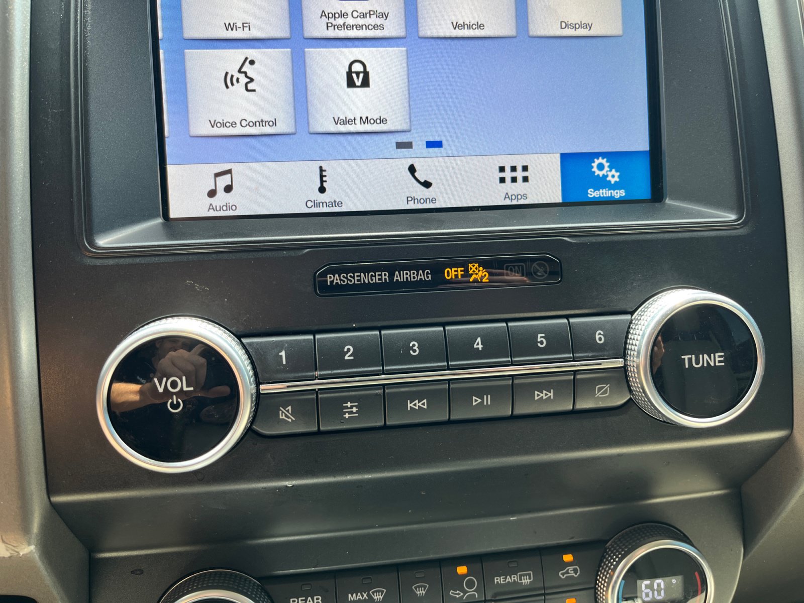 Used 2019 Ford Expedition XLT AWD/4WD image 25