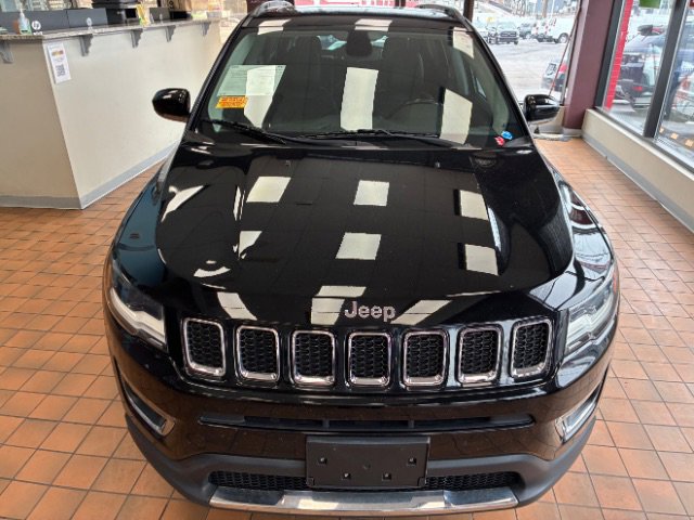 Used 2019 Jeep Compass Limited w/ Safety & Security Group image 5