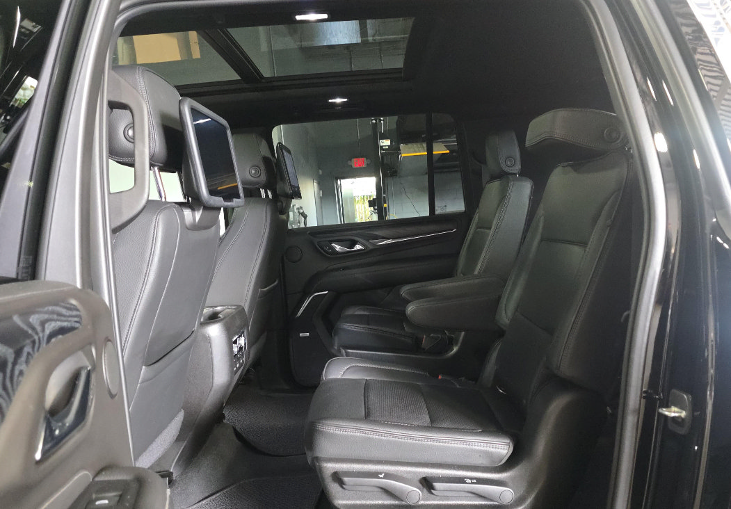Used 2021 GMC Yukon XL Denali AWD/4WD image 7