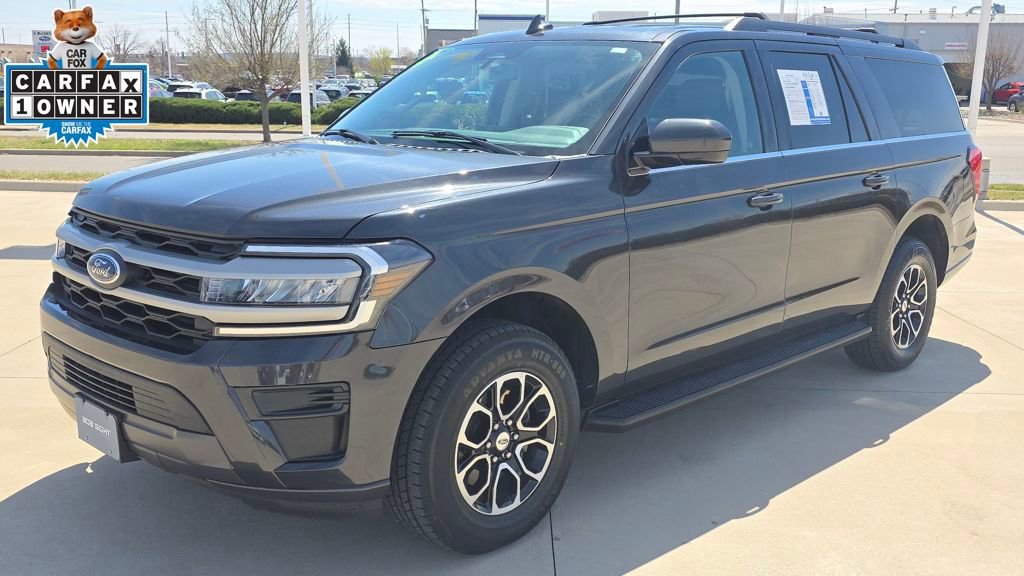 Used 2024 Ford Expedition Max XLT image 1