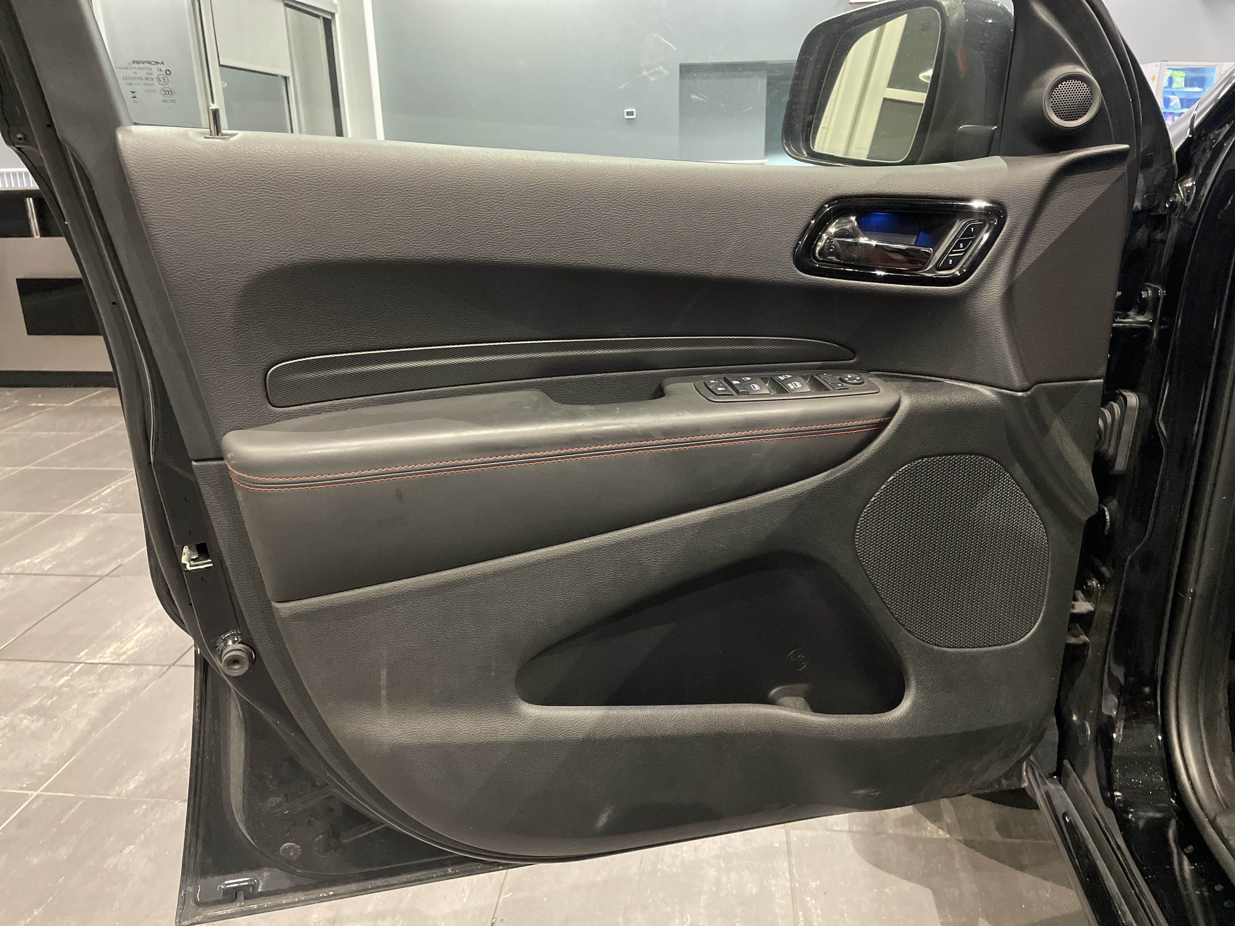 Used 2025 Dodge Durango R/T AWD/4WD image 14