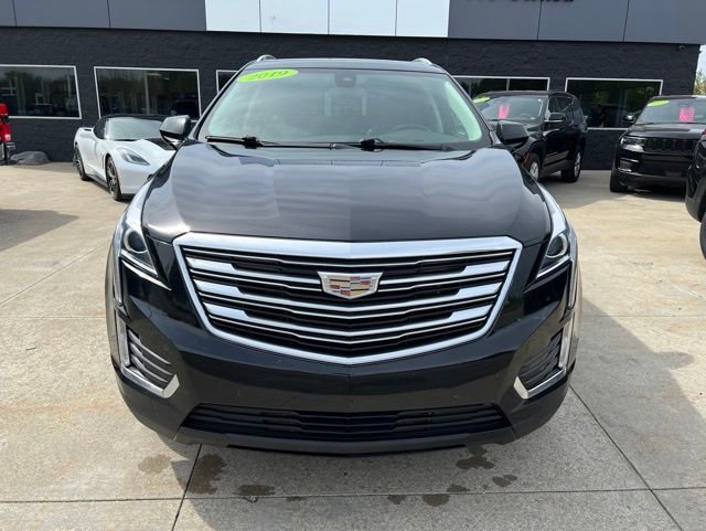 Used 2019 Cadillac XT5 Luxury AWD/4WD image 2