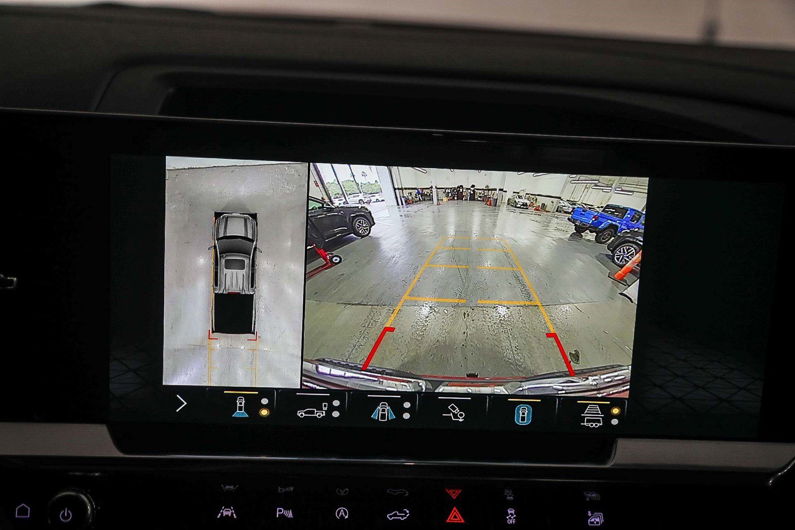 Used 2022 GMC Sierra 1500 Elevation w/ Elevation Premium Package image 23