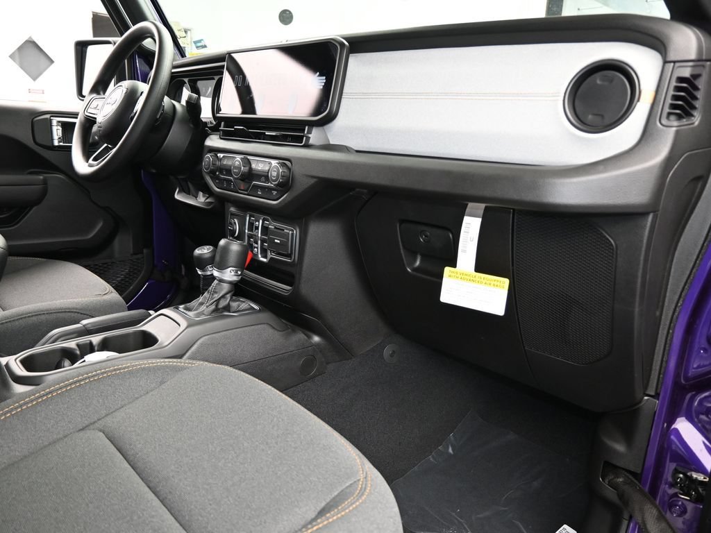 New 2026 Jeep Gladiator Sport AWD/4WD image 37
