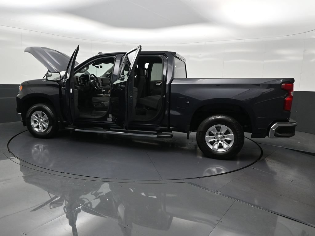 Used 2023 Chevrolet Silverado 1500 LT RWD image 30