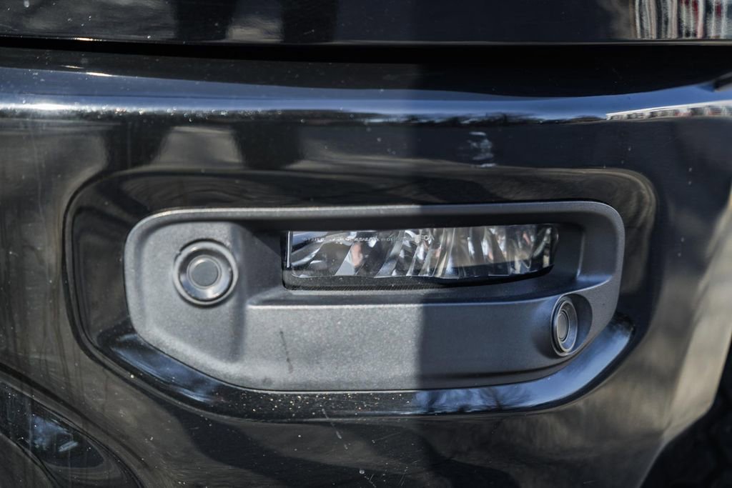 Used 2021 RAM 1500 Limited w/ Night Edition image 19