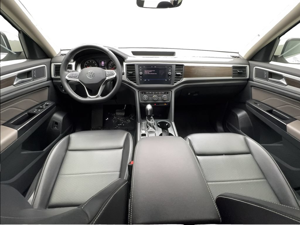 Used 2021 Volkswagen Atlas SE w/ Towing Package FWD image 39