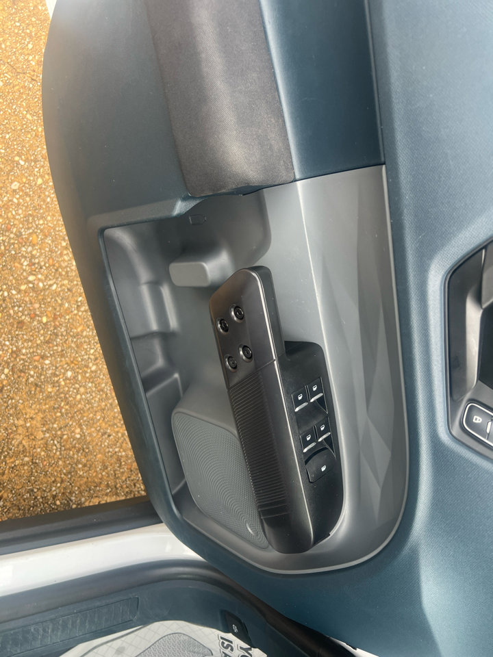 Used 2024 Ford Maverick XL image 13