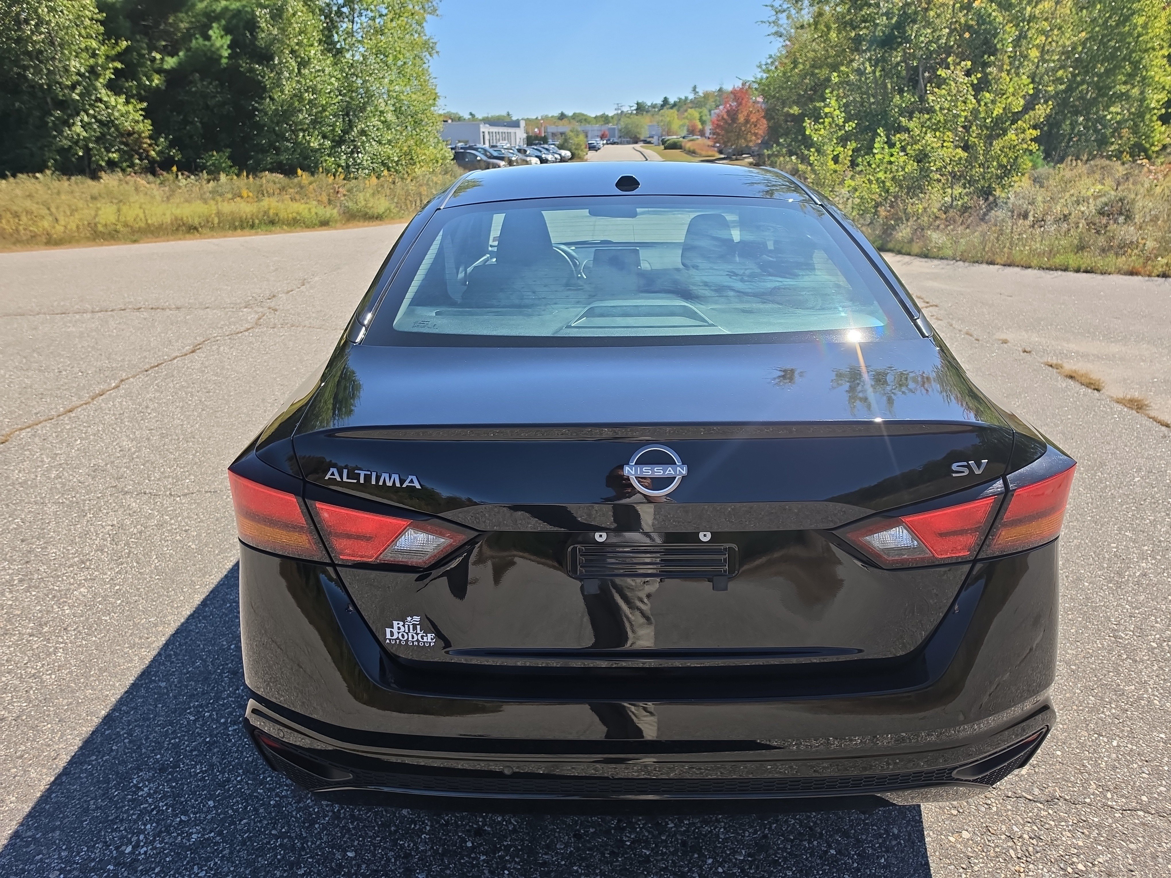 Used 2024 Nissan Altima 2.5 SV FWD image 6