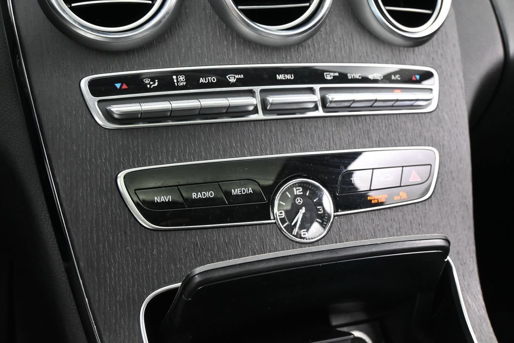 Used 2019 Mercedes-Benz C 300 Sedan image 19