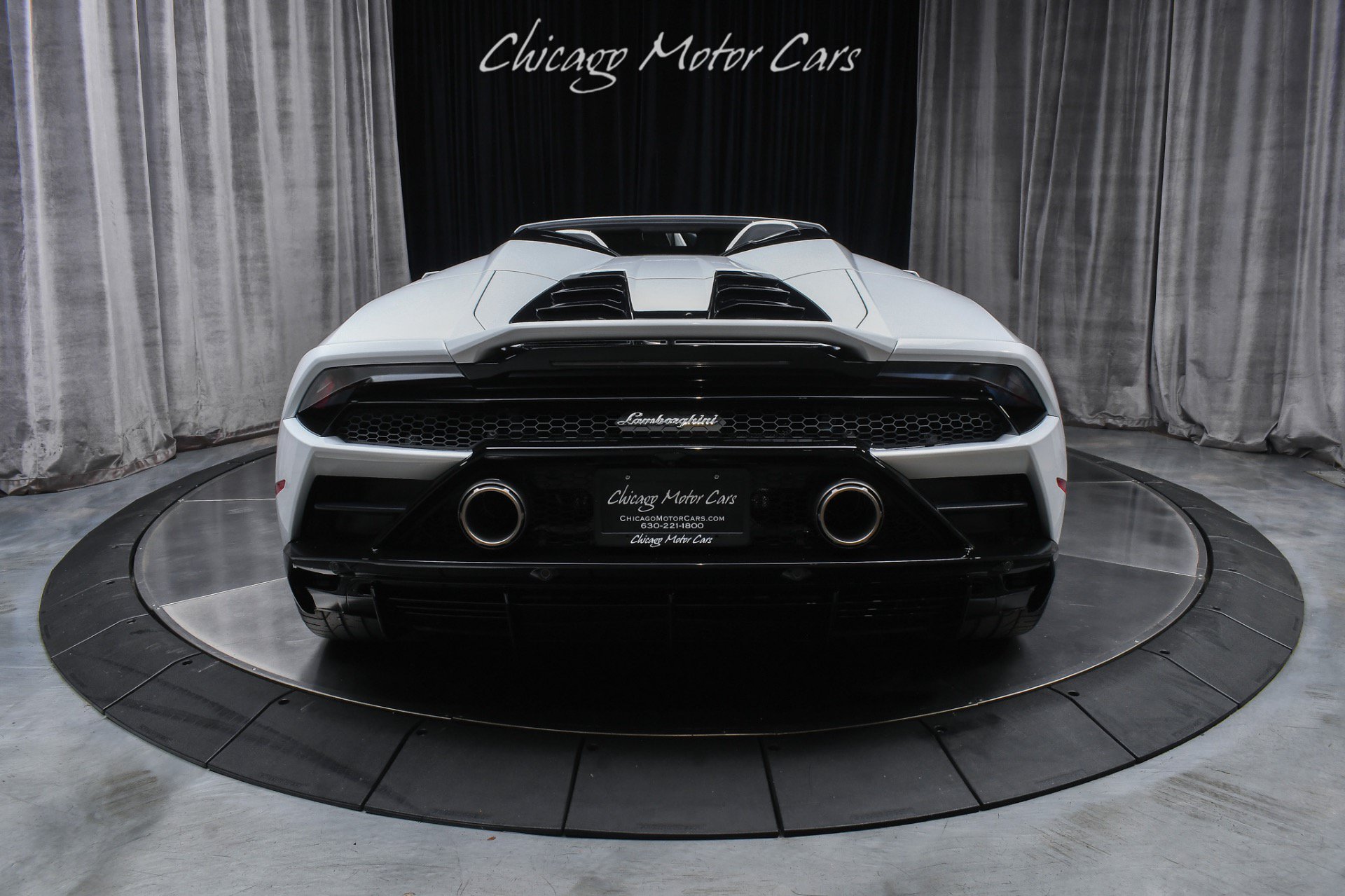 Used 2024 Lamborghini Huracan EVO AWD/4WD image 4