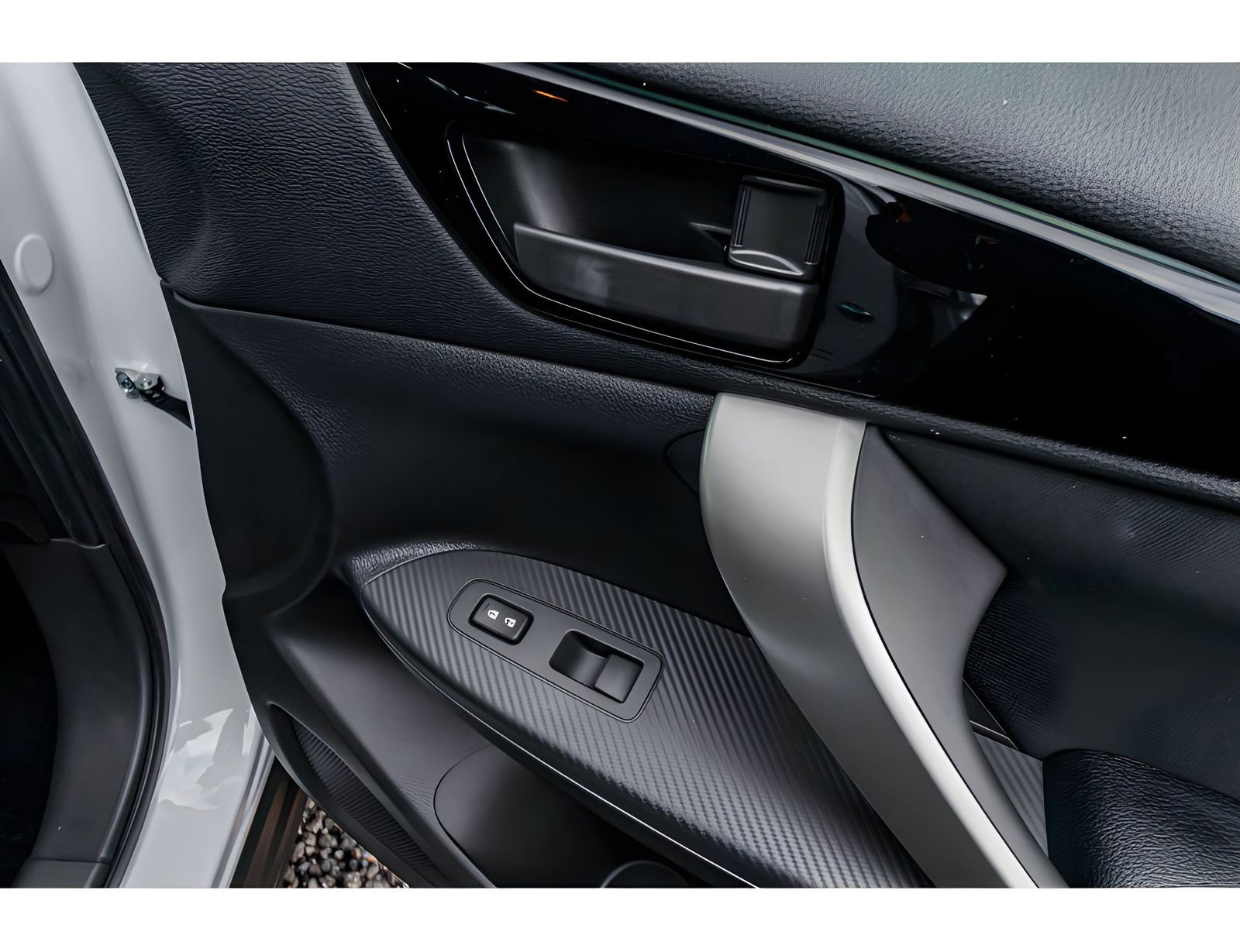 New 2024 Mitsubishi Eclipse Cross AWD image 23