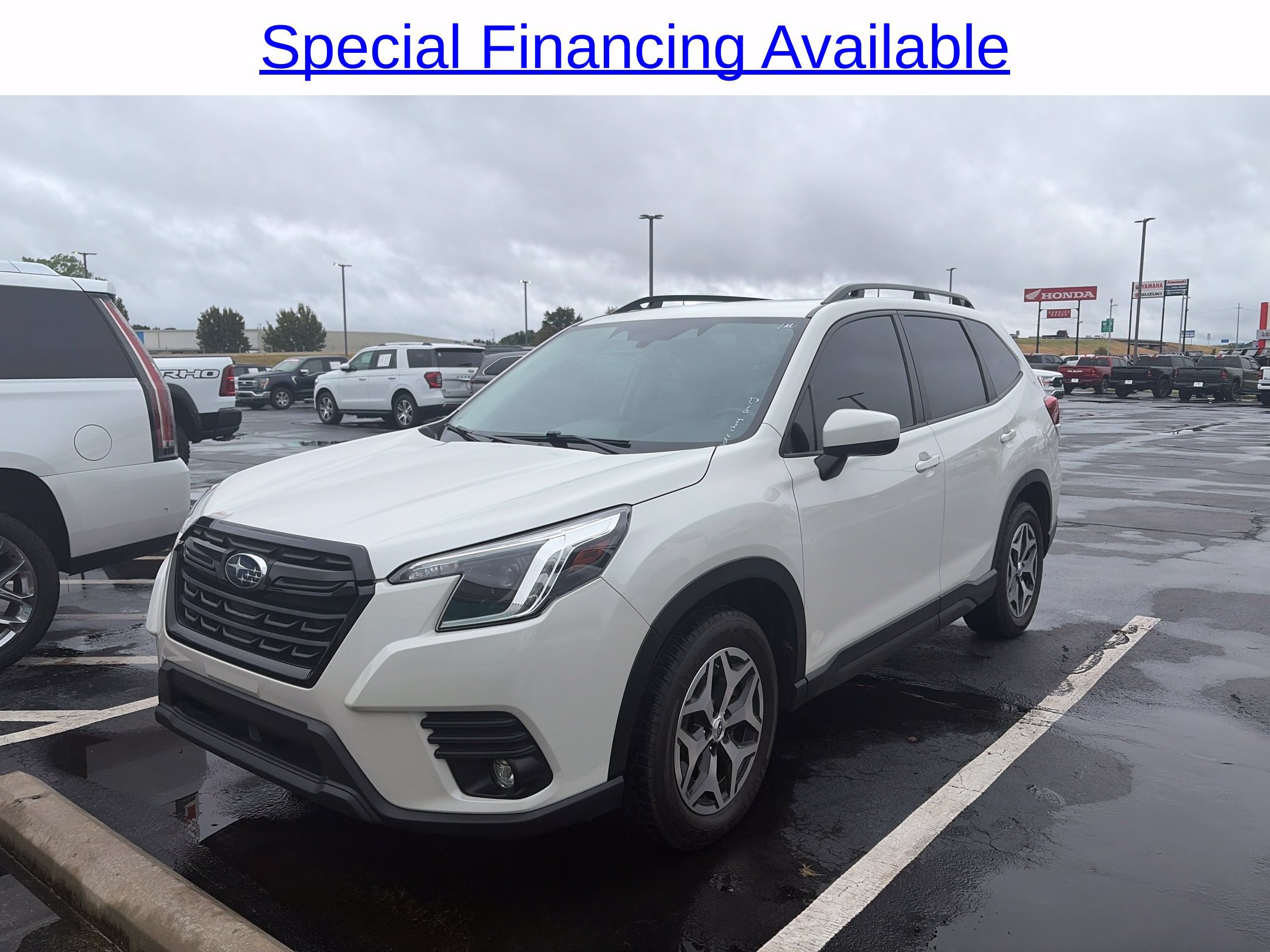 Used 2024 Subaru Forester Premium AWD/4WD image 1