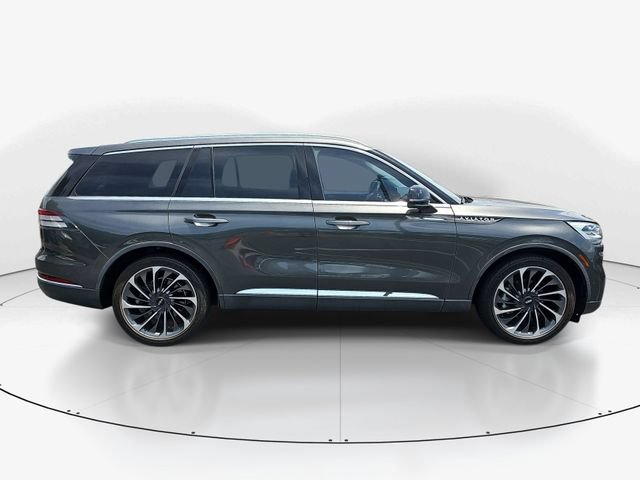 Used 2020 Lincoln Aviator Reserve w/ Equipment Group 202A AWD/4WD video 2