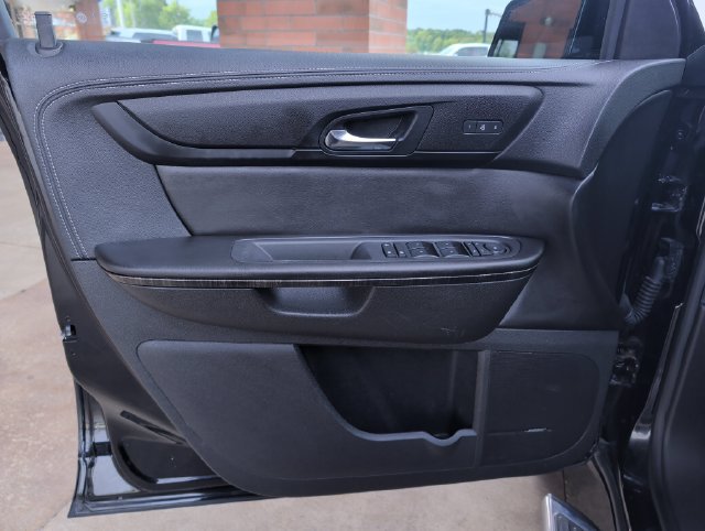 Used 2017 GMC Acadia Limited SLT AWD/4WD image 13