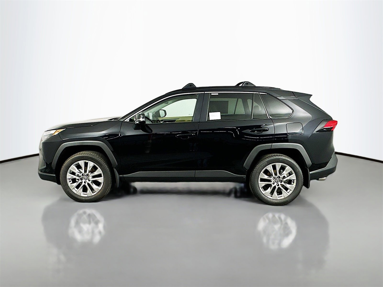 New 2025 Toyota RAV4 XLE Premium image 4
