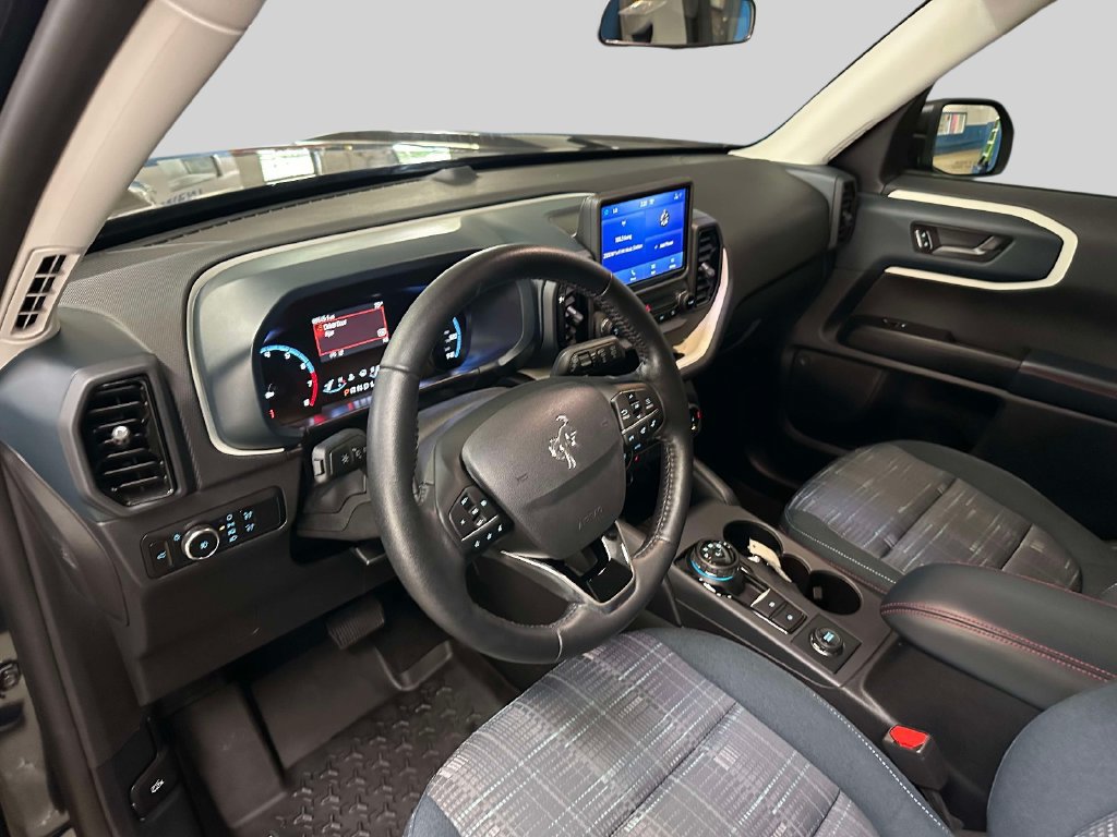 Used 2023 Ford Bronco Sport Heritage w/ Heritage Convenience Package AWD/4WD image 18