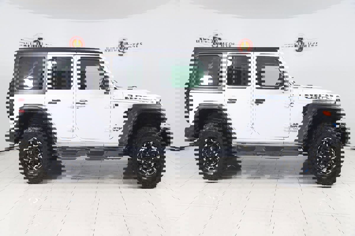 Used 2021 Jeep Wrangler Unlimited Rubicon 4xe image 2