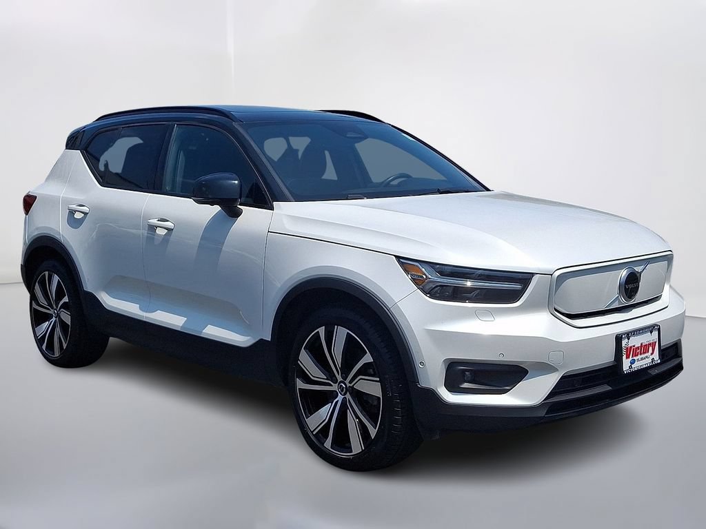 Used 2022 Volvo XC40 P8 Recharge Ultimate