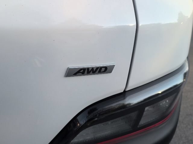 Used 2023 Hyundai Kona SEL w/ Cargo Package AWD/4WD image 7