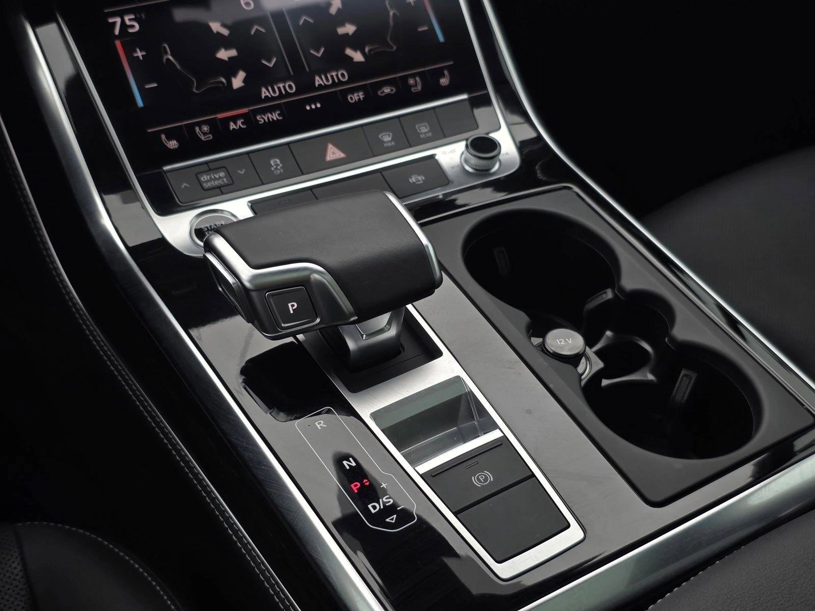 Certified 2025 Audi Q7 2.0T Premium Plus w/ Premium Plus Package AWD/4WD image 21