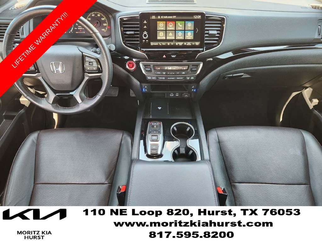 Used 2025 Honda Ridgeline Black Edition image 5