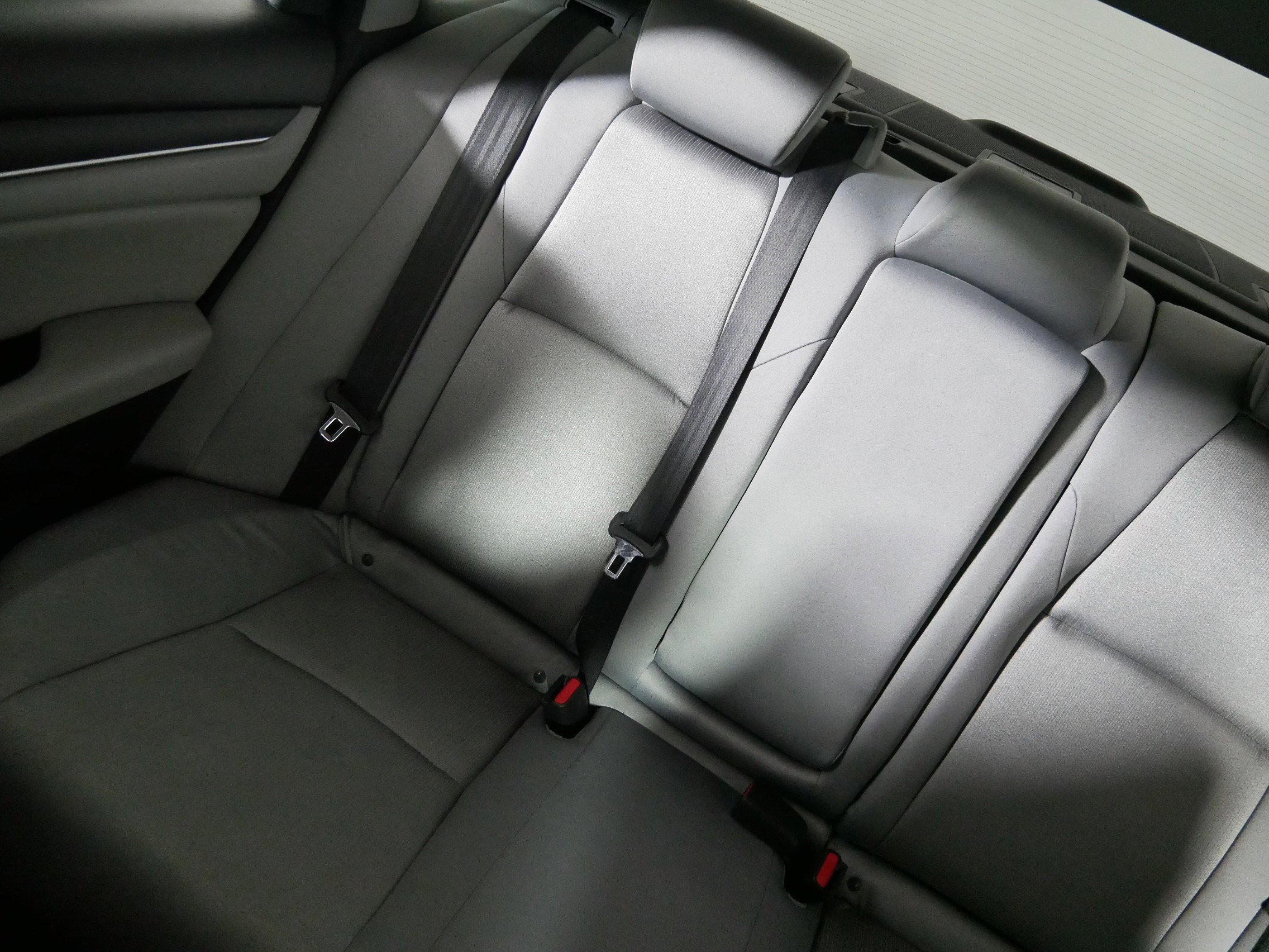 Used 2020 Honda Accord EX image 12