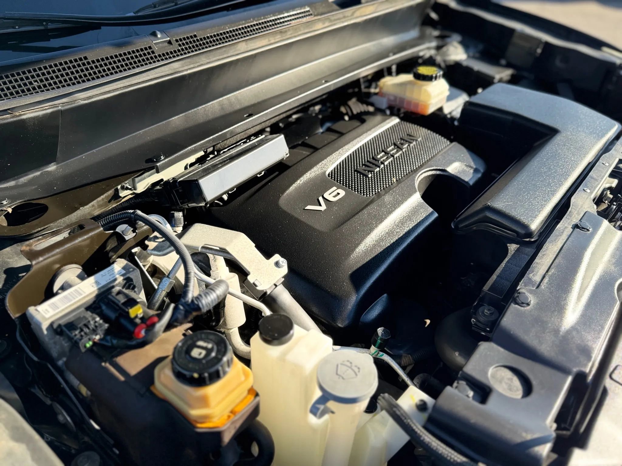 Used 2017 Nissan Pathfinder SV image 23