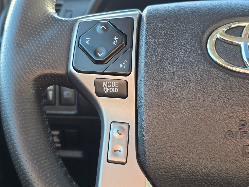Used 2021 Toyota 4Runner Limited AWD/4WD image 30