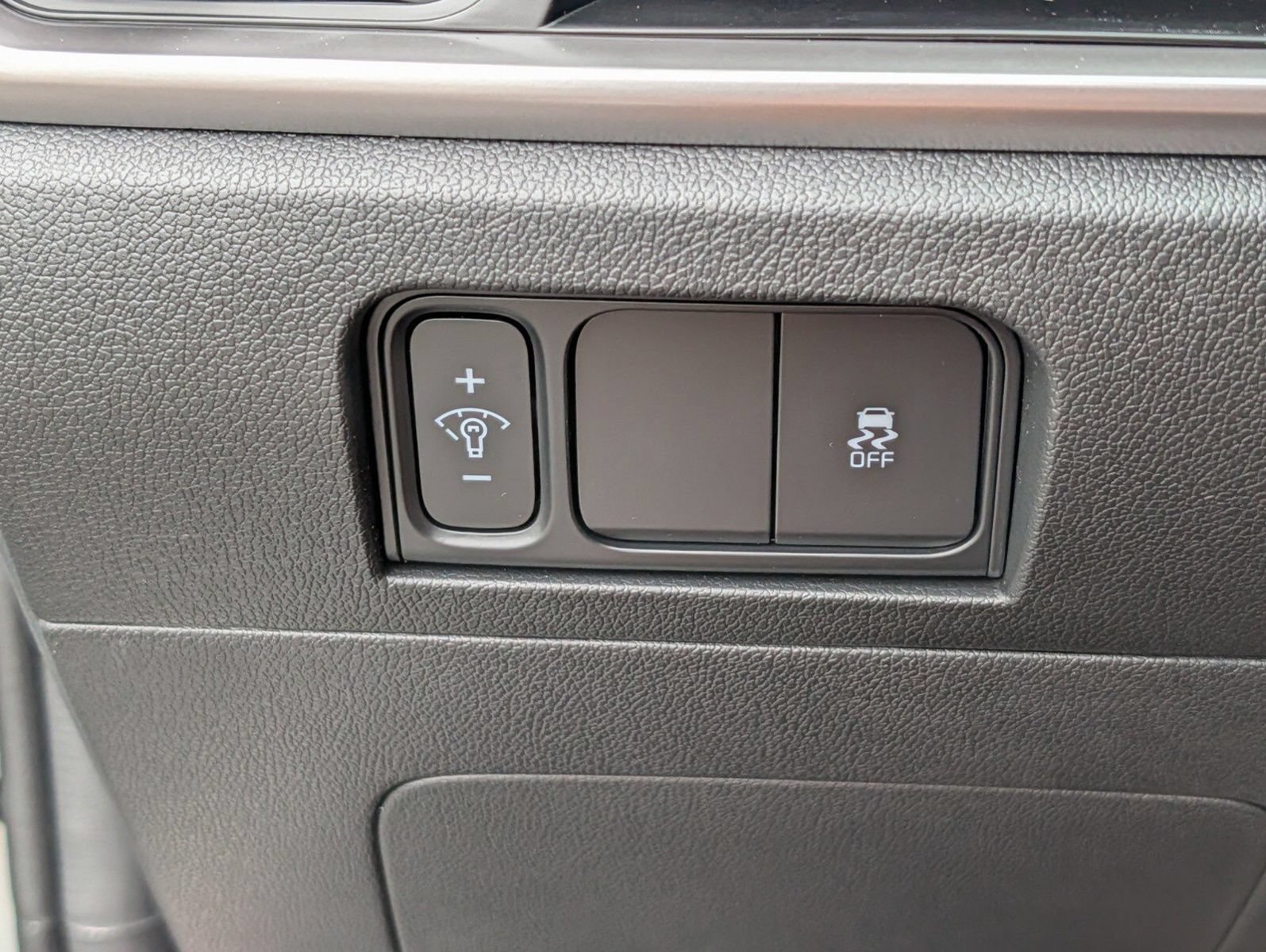 New 2026 Kia Sorento LX FWD image 11