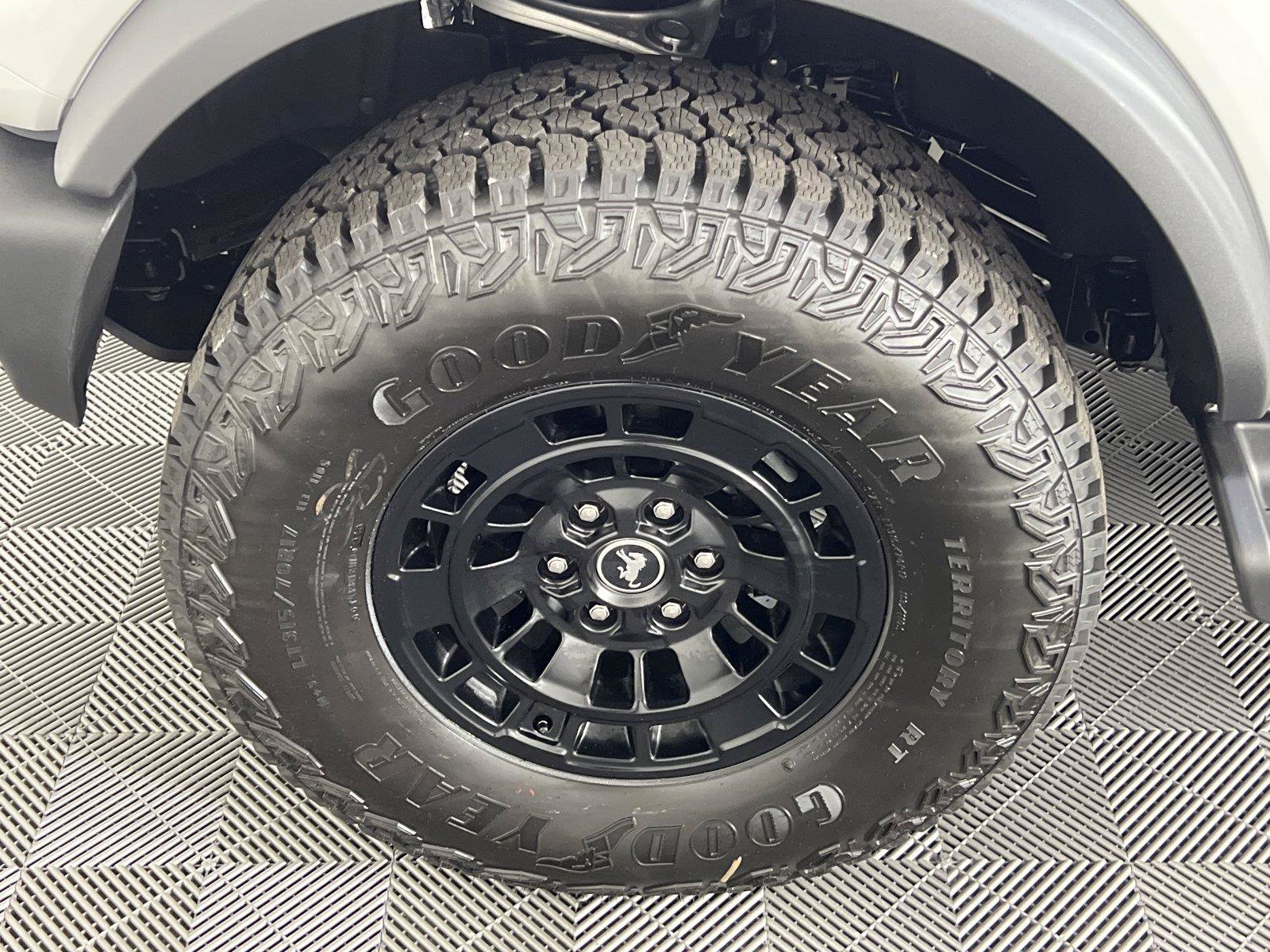 New 2026 Ford Bronco Outer Banks w/ Sasquatch Package AWD/4WD image 11