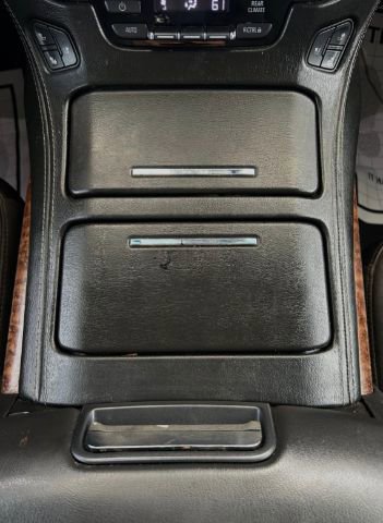 Used 2018 Chevrolet Tahoe Premier image 32