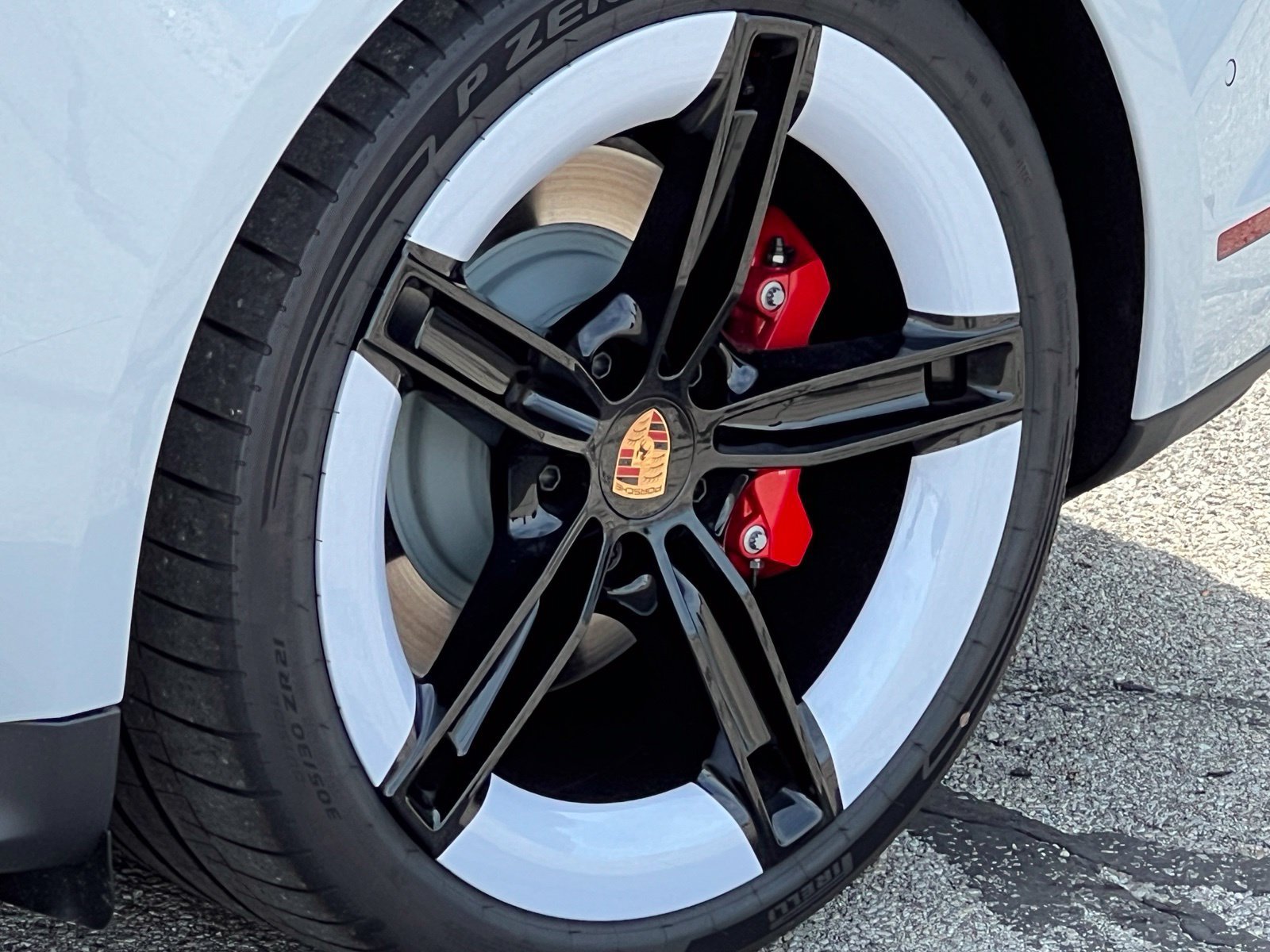 New 2026 Porsche Taycan GTS AWD/4WD image 14