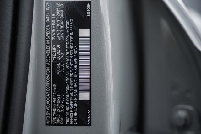 New 2026 Volvo XC90 B6 Plus w/ Protection Package Premier image 35