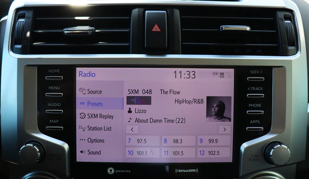 Used 2022 Toyota 4Runner SR5 AWD/4WD image 46