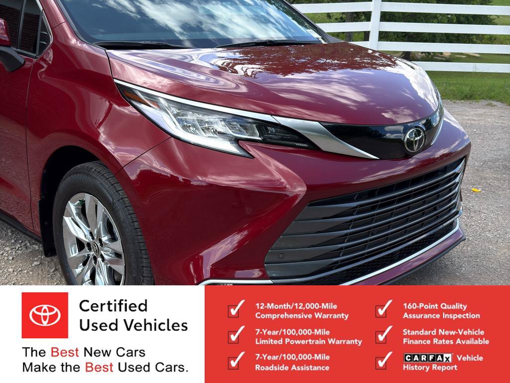 Certified 2026 Toyota Sienna Limited FWD image 9