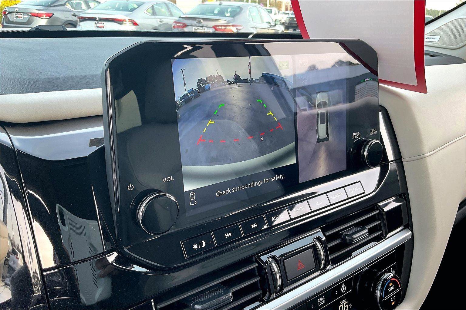 Certified 2024 Nissan Pathfinder SL w/ SL Premium Package image 22