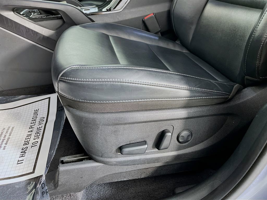 Used 2025 Kia Telluride S FWD image 31