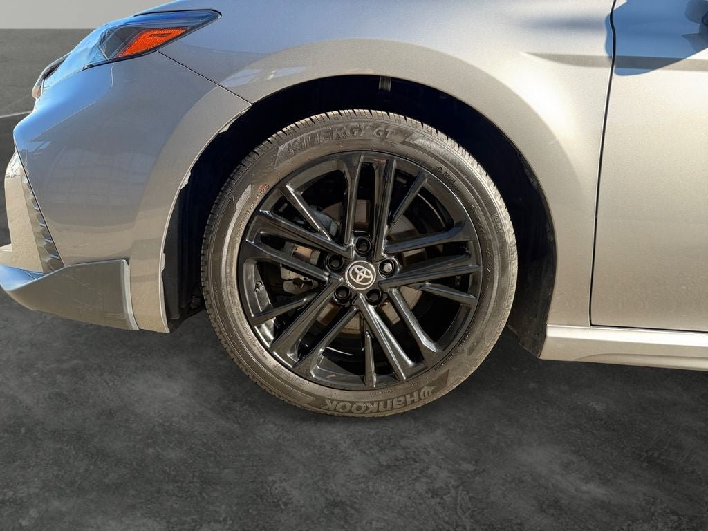 Used 2025 Toyota Camry SE w/ Multimedia Upgrade Package FWD image 4