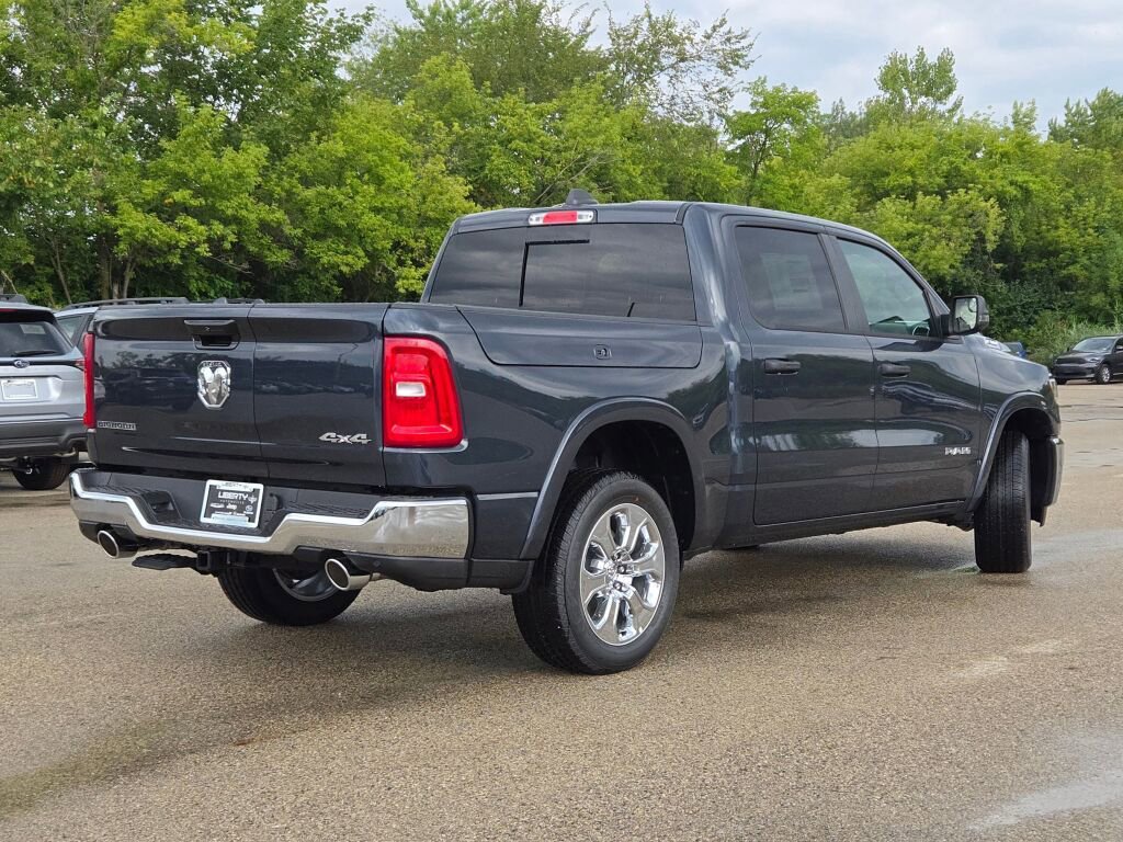 New 2026 RAM 1500 4x4 Crew Cab image 12
