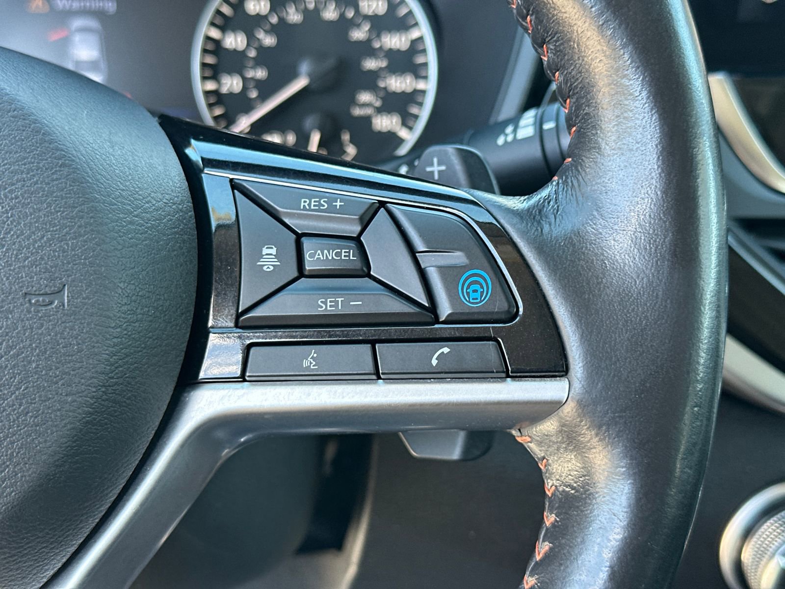 Certified 2023 Nissan Altima 2.0 SR FWD image 24